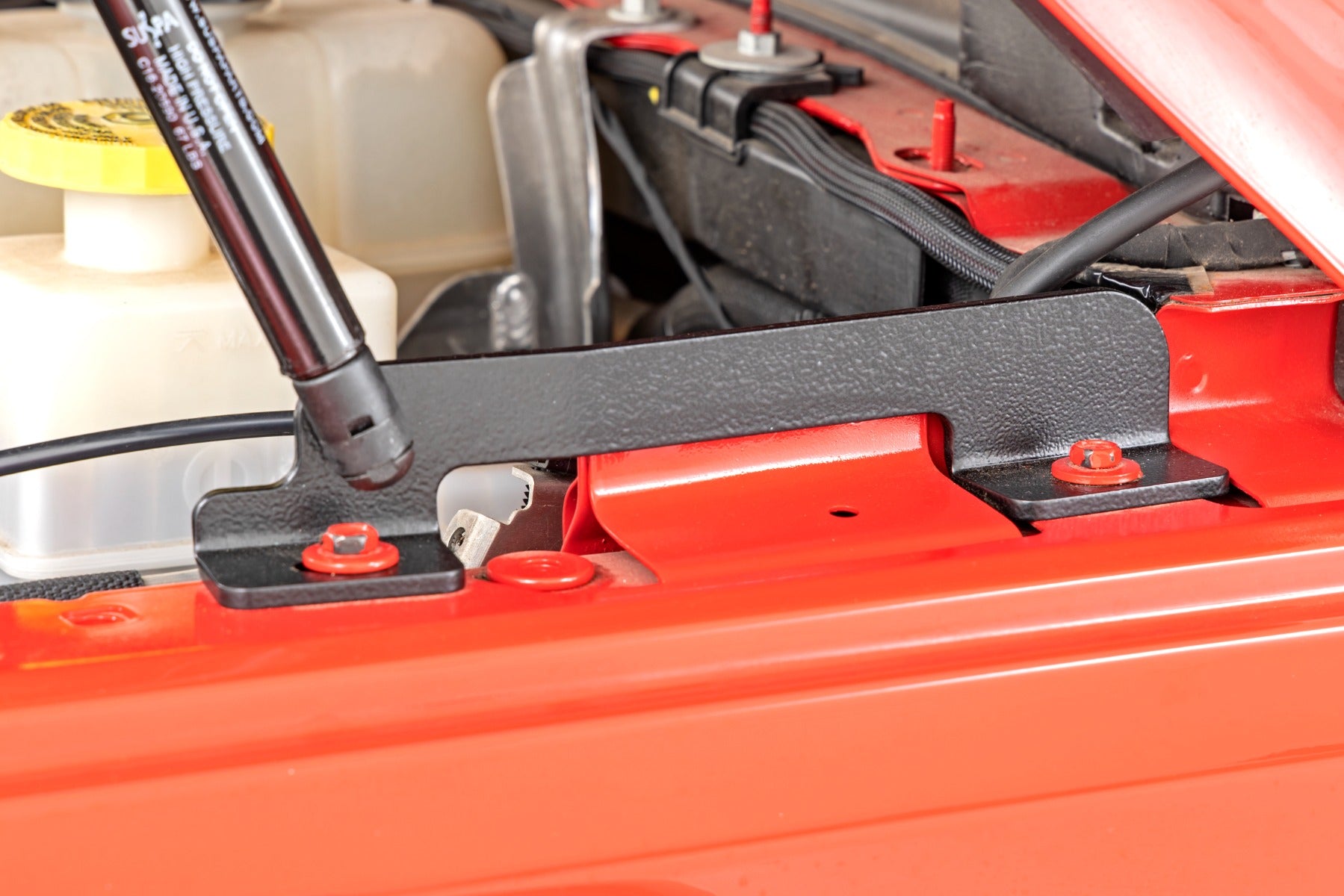 Rough Country | Hydraulic Hood Assist | Hydraulic Hood Assist 20-Up Jeep Gladiator JT/18-22 Wrangler JL Rough Country | 10629