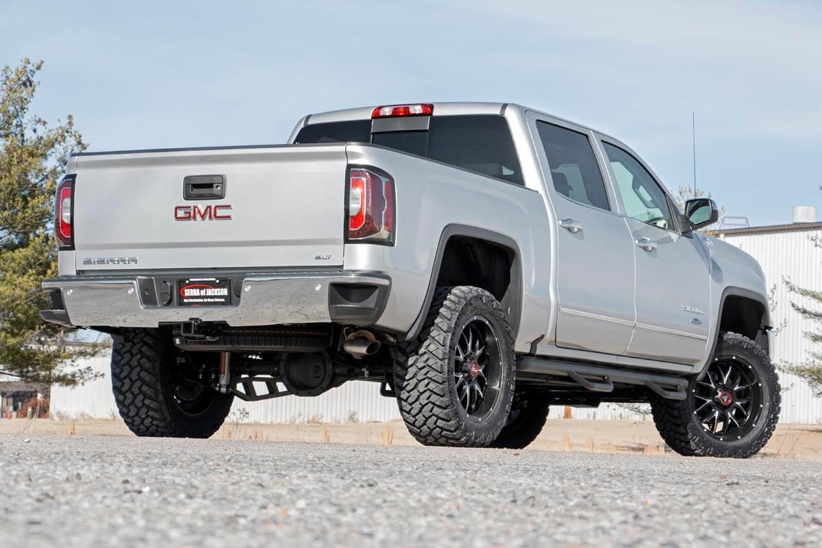 Rough Country | Suspension Traction Bar | Traction Bar Kit 07-18 Silverado/Sierra 1500 4WD Rough Country | 1069