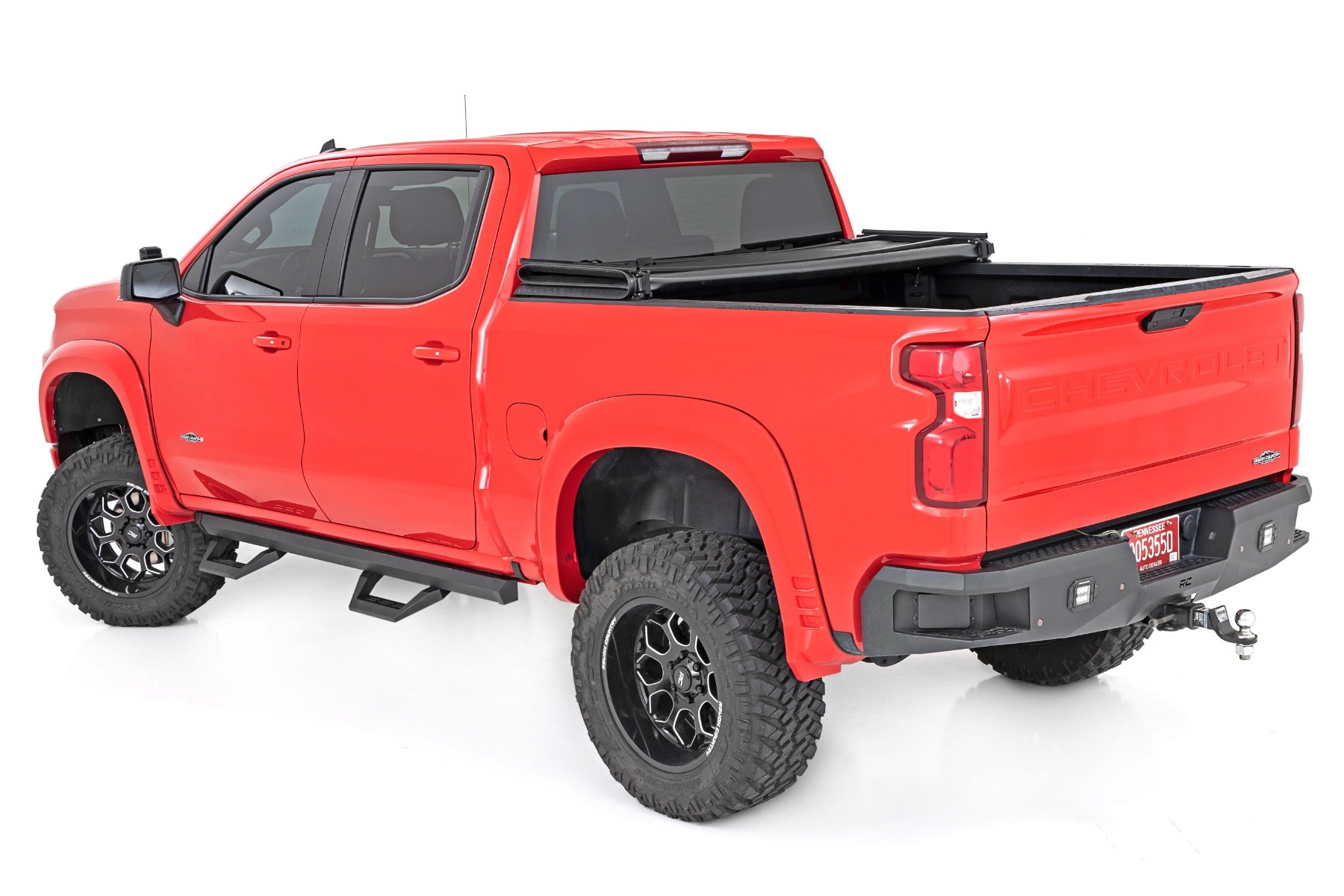 Rough Country | Side Steps | SRX2 Adjustable Aluminum Step Crew Cab 19-22 Chevy/GMC 1500/2500HD 2WD/4WD Rough Country | 11003A