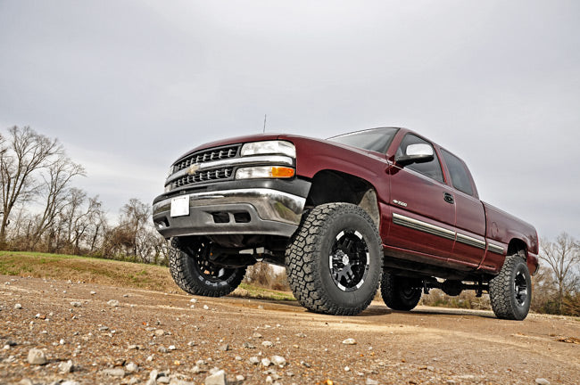 Rough Country | Lift Kits | 6 Inch GM Suspension Lift Kit w/V2 Shocks 99-06 1500 PU 2WD Rough Country | 23470