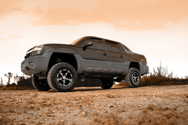 Rough Country | Lift Kits | 6 Inch Lift Kit NTD V2 02-06 Chevy Avalanche 1500/00-06 Suburban 1500 Rough Country | 27970