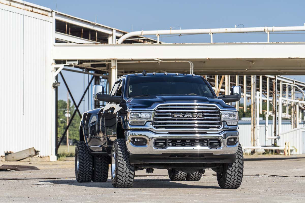 Rough Country | Lift Kits | 5.0 Inch Dodge Radius Arm Suspension Lift Kit (2020 Ram 3500 4WD Diesel, Air Ride, Dual Rear Wheels) Rough Country | 30930