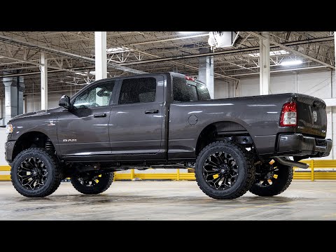 Rough Country | Lift Kits | 5 Inch Lift Kit Non-AISIN V2 19-Up Ram 2500 4WD Rough Country | 36070