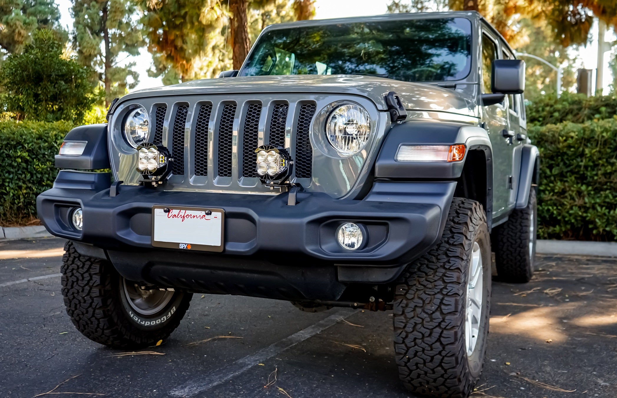 Baja Designs | LED Light Kit | Jeep JL/JT Dual LP6 Auxiliary Light Kit w/Upfitter Baja Designs | 447659UP