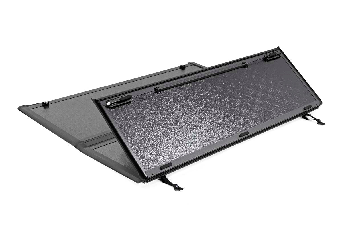 Rough Country | Tonneau Covers|Truck Bed|Exterior Parts & Car Care | Hard Low Profile Bed Cover 6 Foot 4 Inch No Rambox Ram 1500 (19-23)/1500 TRX (21-23) Rough Country | 47320650