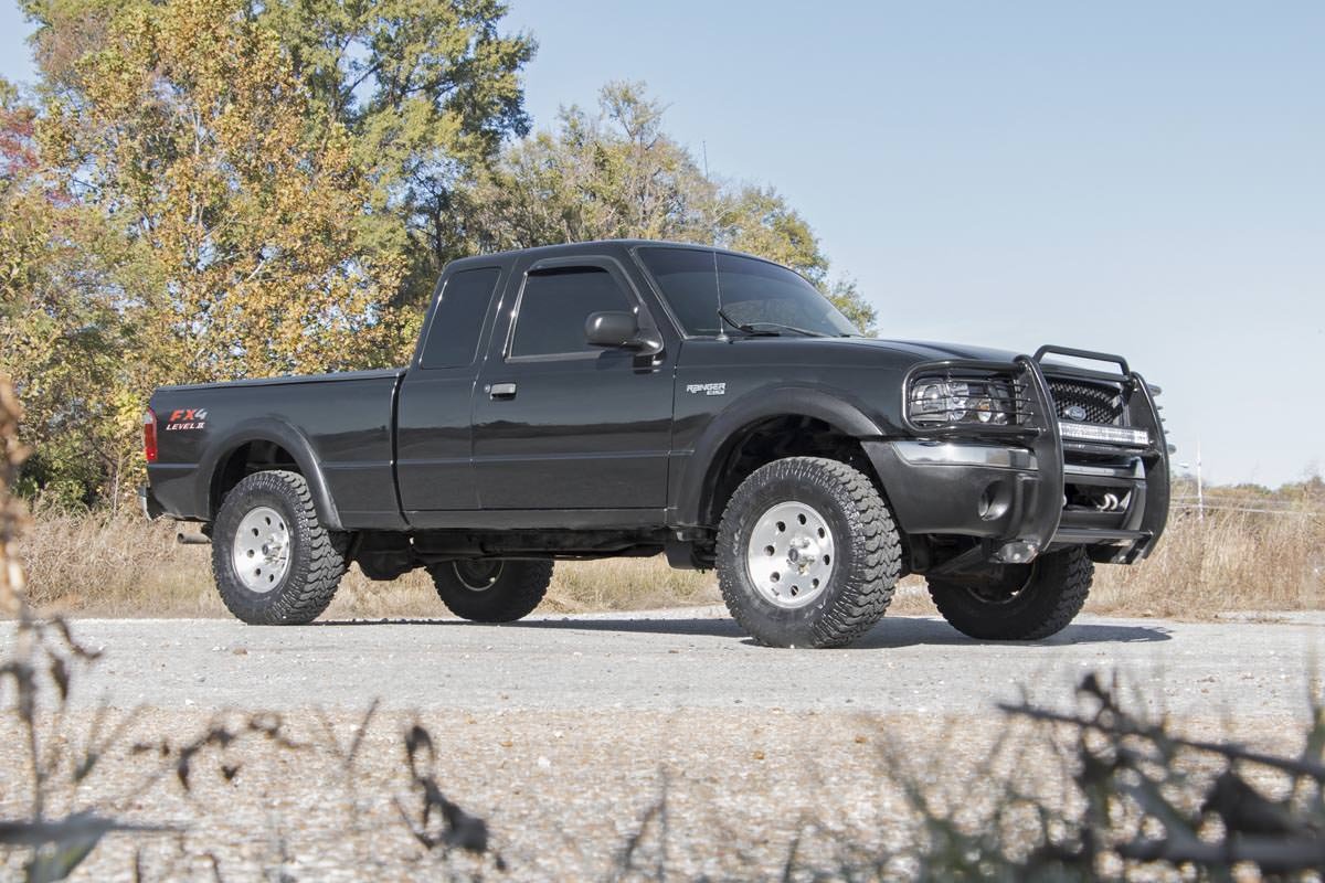 Rough Country | Leveling Kit | 1.5 Inch Leveling Kit 98-11 Ford Ranger 4WD Rough Country | 50108