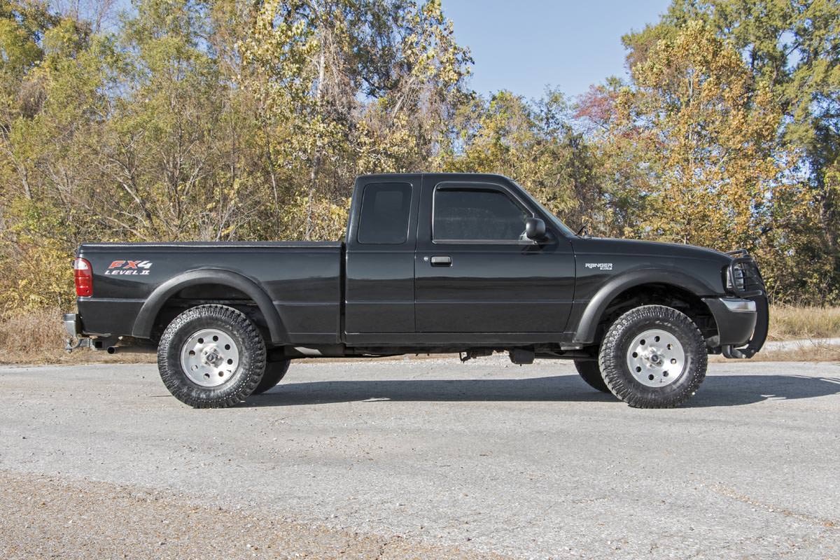 Rough Country | Leveling Kit | 1.5 Inch Leveling Kit 98-11 Ford Ranger 4WD Rough Country | 50108