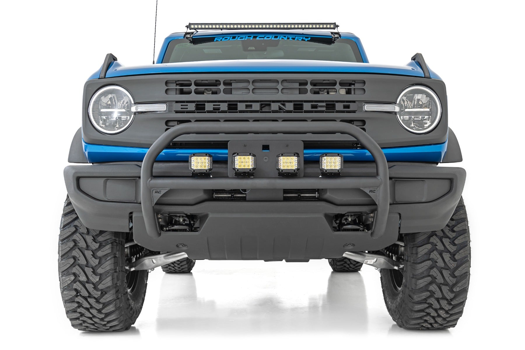 Rough Country | Bumper Bull Bar | Nudge Bar 20 Inch Black Series DRL Single Row LED 21-Up Ford Bronco 4WD Rough Country | 51047