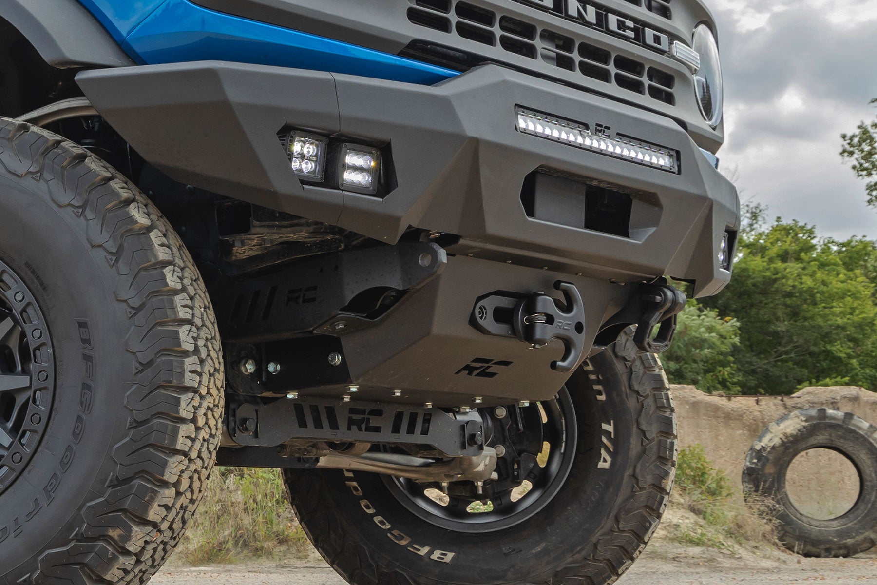Rough Country | Winch Mount Plate | Hidden Winch Mount All Models Ford Bronco 4WD 21-Up Rough Country | 51065