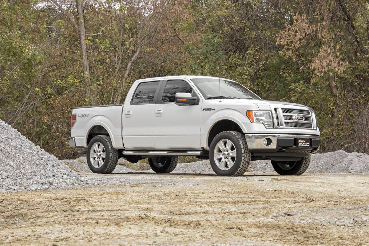 Rough Country | Leveling Kit | 2 Inch Leveling Billet Strut Extensions 09-13 F-150 Rough Country | 568