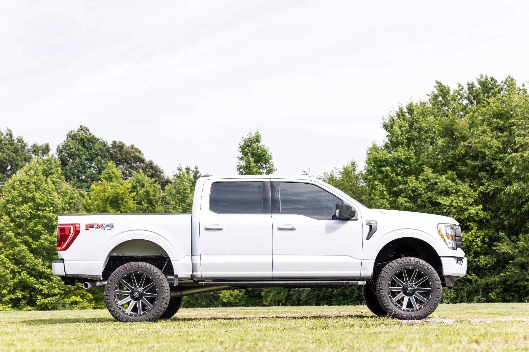 Rough Country | Lift Kits | 6 Inch Lift Kit Ford 2021 F-150 4WD Rough Country | 58730