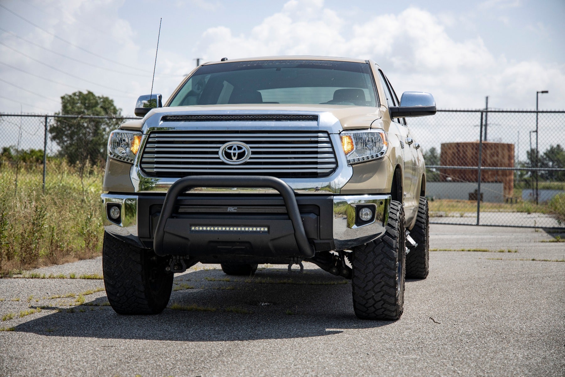 Rough Country | Hood | Toyota 40in LED Hood Bulge Kit (14-20 Tundra) Rough Country | 70847