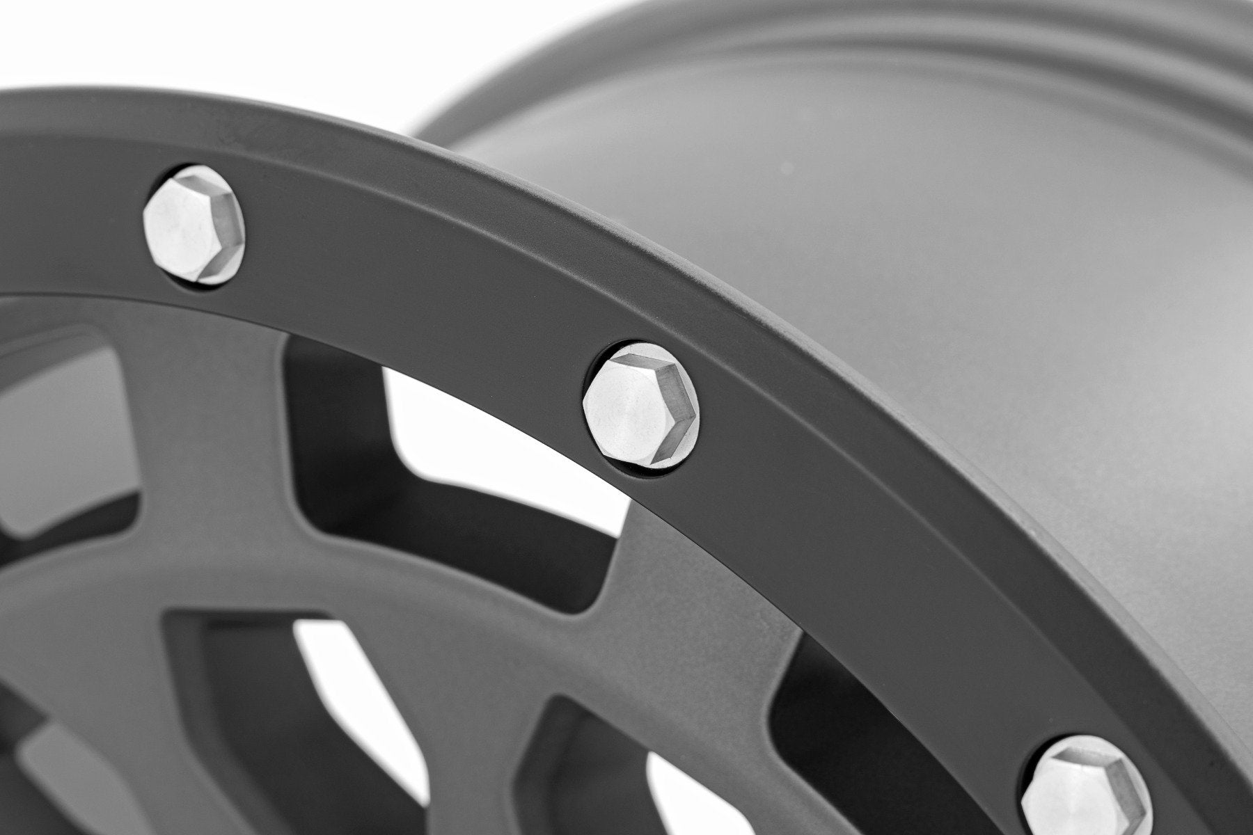 Rough Country | Wheels | 87 Series Wheel Simulated Beadlock Gray/Black 17x8.5 6x5.5 +0mm Rough Country | 87170912G