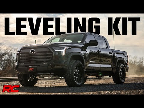 Rough Country | Leveling Kit | 1.75 Inch Leveling Kit 2022 Toyota Tundra 2WD/4WD Rough Country | 88000_A