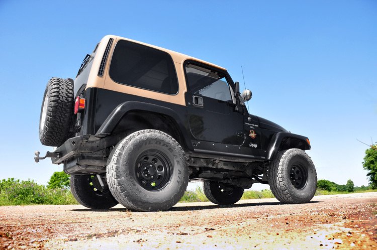 Rough Country | Lift Kits | 4 Inch Lift Kit V2 03-06 Jeep Wrangler TJ 4WD Rough Country | 90777