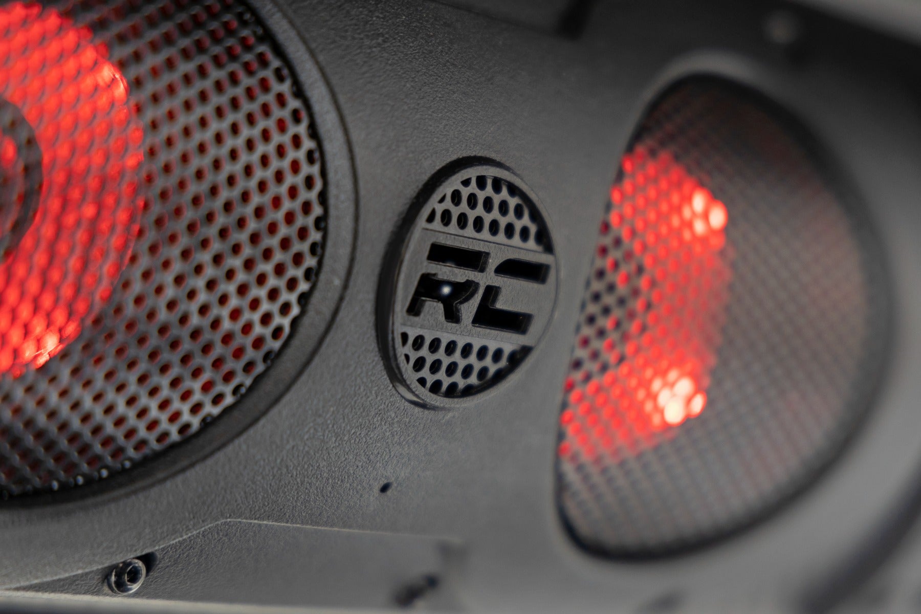 Rough Country | Audio Sound Bar | Bluetooth LED Soundbar 8 Speaker IP66 Waterproof UTV/ATV Rough Country | 99510