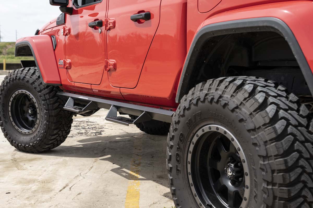 Rough Country | Side Steps | Jeep Cab-Length AL2 Drop Steps 2020 Gladiator JT Rough Country | AL520201