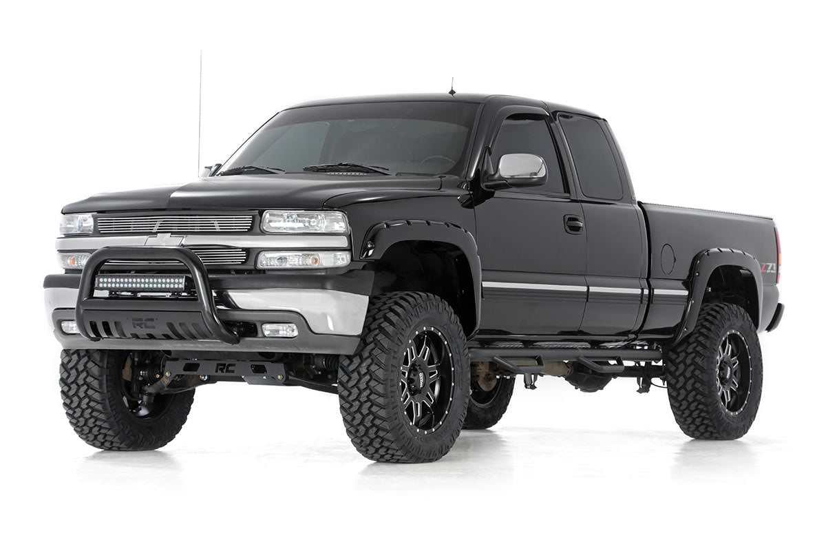 Rough Country | LED Light Pods | Chevy/GMC Black Bull Bar 99-06 Chevy/GMC 1500 and Classic Rough Country | B-C2991