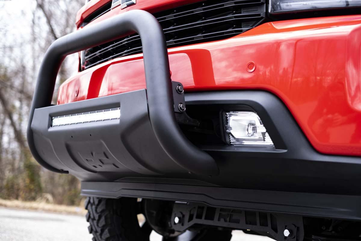 Rough Country | Bumper Bull Bar | 19-20 Silverado/Sierra 1500 Bull Bar w/LED Light Bar Black Rough Country | B-C4072
