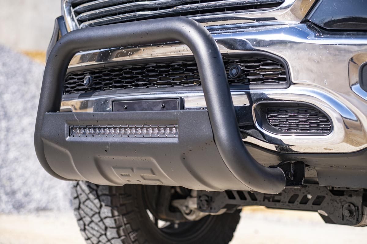 Rough Country | Bumper Bull Bar | Dodge 09-18 RAM 1500 Bull Bar w/LED Light Bar Black Rough Country | B-D4091