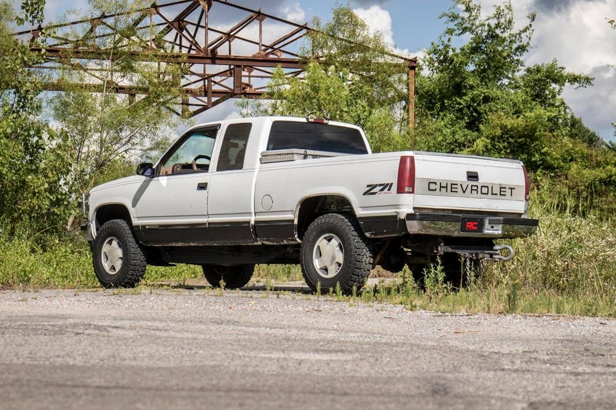 Rough Country | Body Lift | 3 Inch GM Body Lift Kit 88-94 Silverado/Sierra 1500/2500 Rough Country | RC703