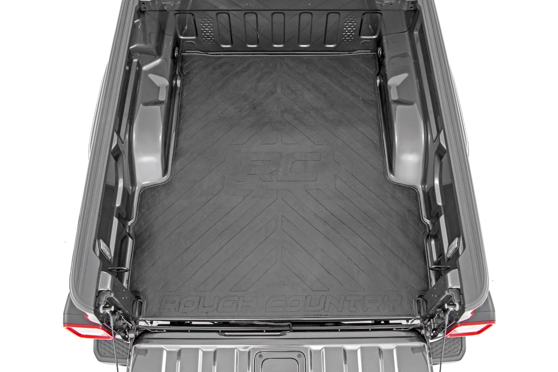 Rough Country | Truck Bed Mat | Bed Mat with RC Logo 20-24 Jeep Gladiator JT 4WD Rough Country | RCM687