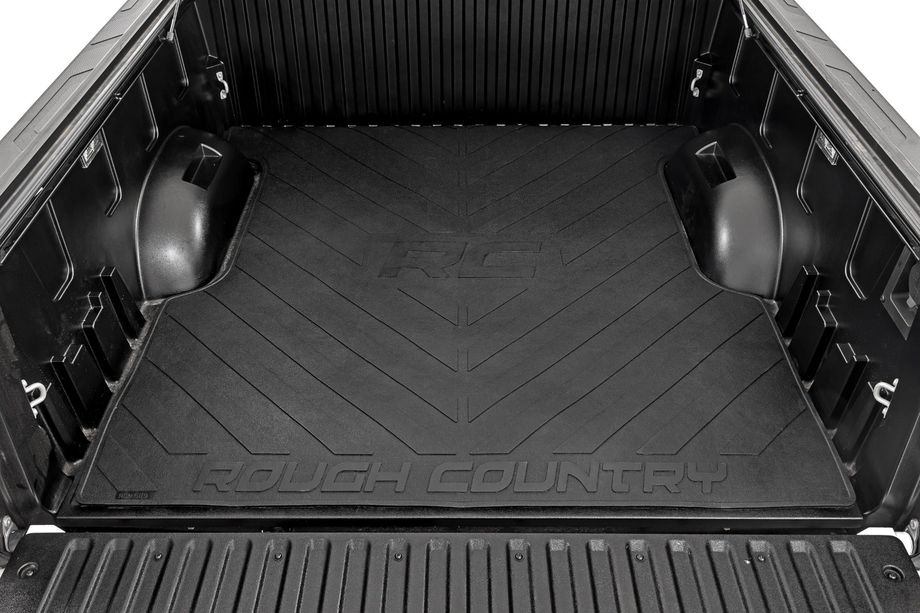 Rough Country | Truck Bed Mat | Bed Mat 5 Foot 7 Inch Bed RC Logo Toyota Tundra 2WD/4WD (22-23) Rough Country | RCM689