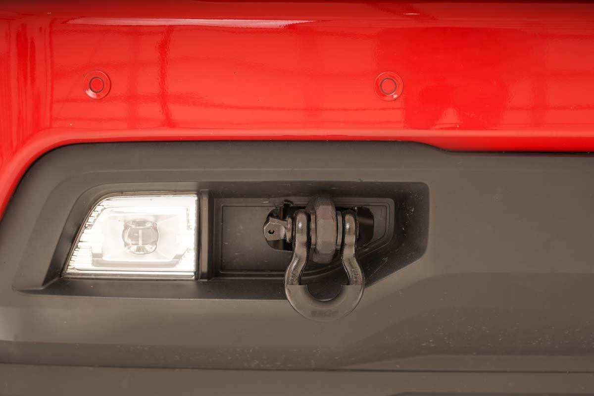 Rough Country | Tow Hook | Chevy Tow Hook to Shackle Conversion Kit 19-20 Silverado 1500 Rough Country | RS147