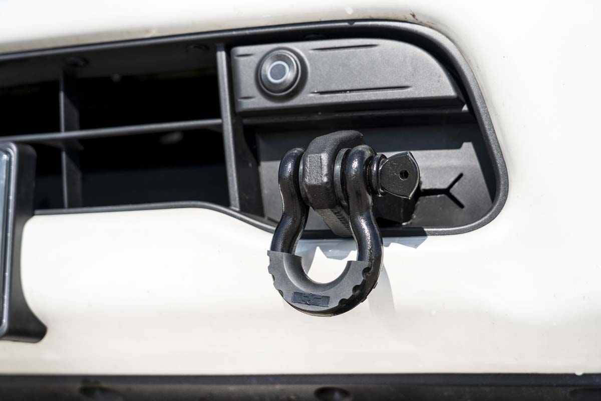 Rough Country | Tow Hook | Nissan Tow Hook to Shackle Conversion Kit 17-20 Titan Rough Country | RS149