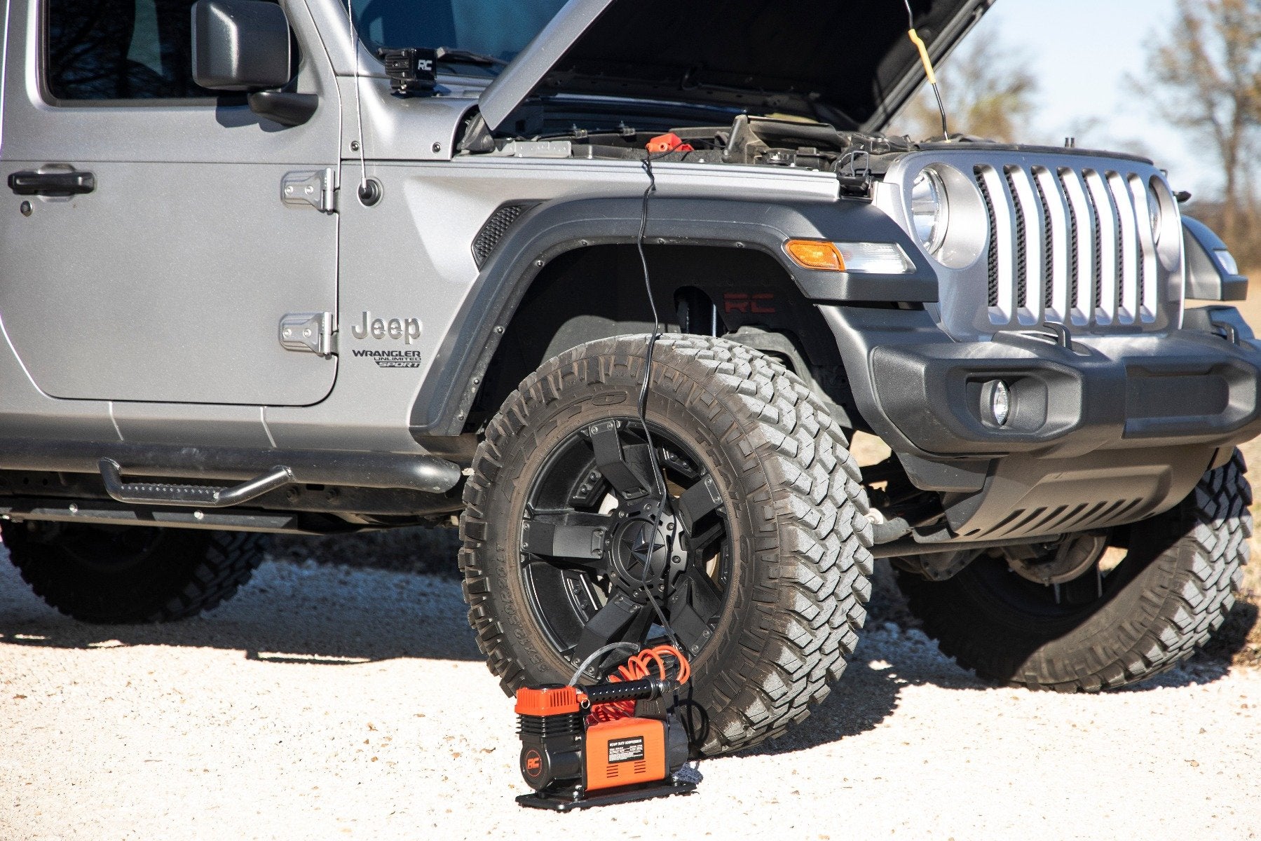 Rough Country | Air Compressor | Air Compressor w/Carrying Case Rough Country | RS200