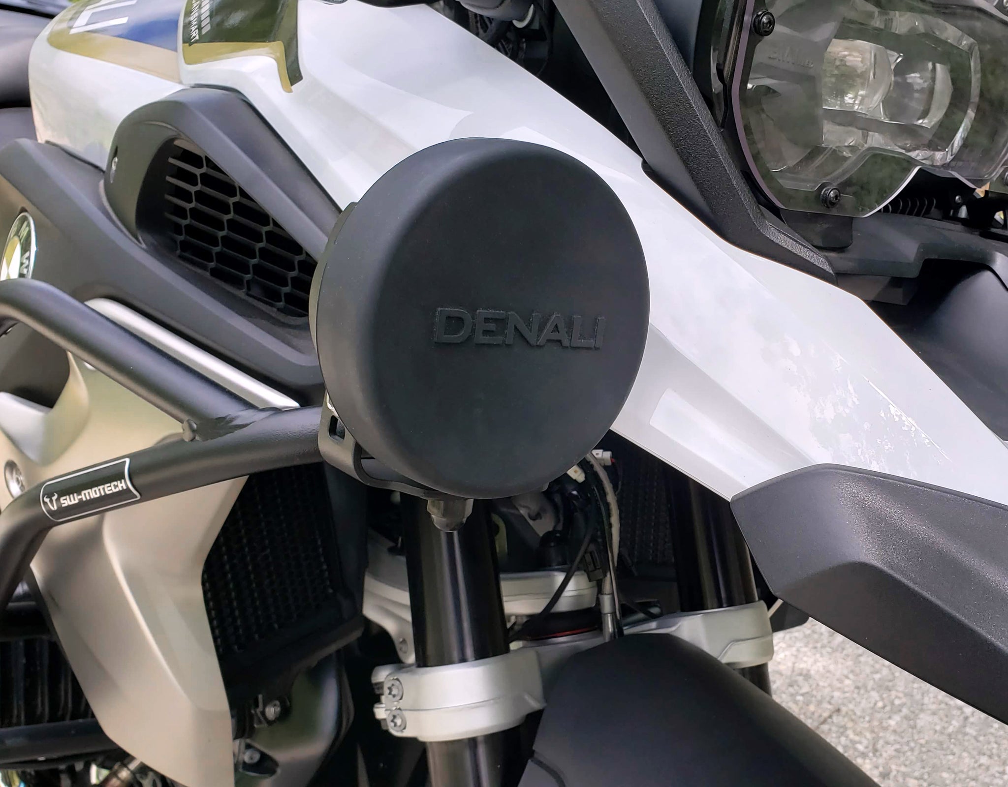 DNL.D7.10300 DENALI Slip-On Blackout Cover Kit for D7 LED Lights