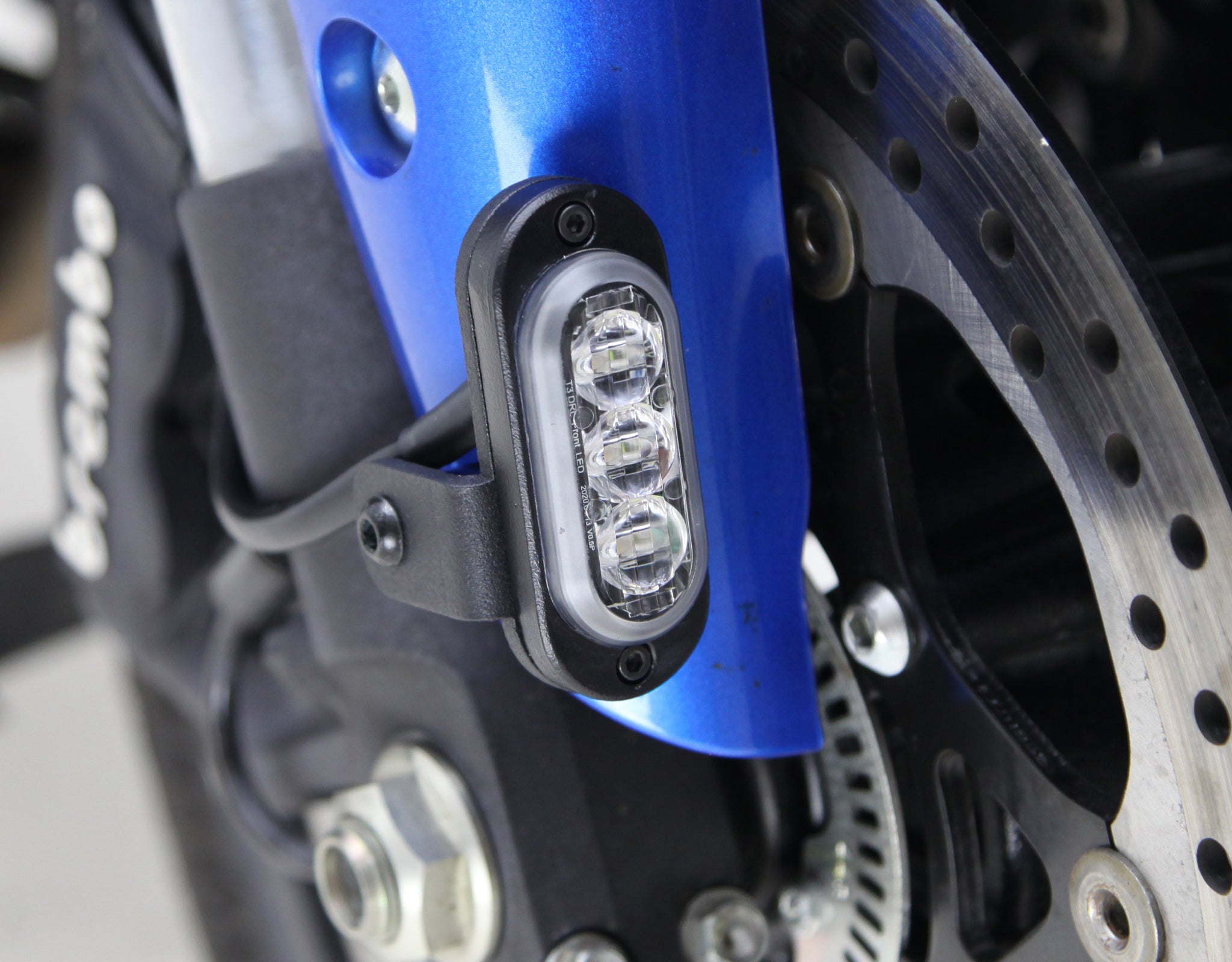 LAH.T3.10000 DENALI T3 Light Mount - Fender M5 & M6 Bolts