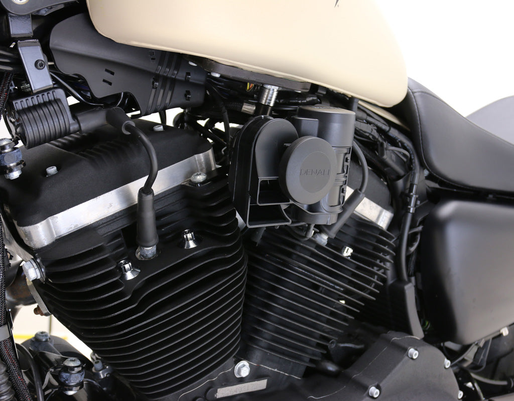 HMT.23.10000 Denali SoundBomb Compact Horn Mounting Bracket, Harley Davidson w/ Evolution Engine, aka "EVO", '84-'99 CVO, Touring & Dnya, '84-'00 Softial, '86- Sportster