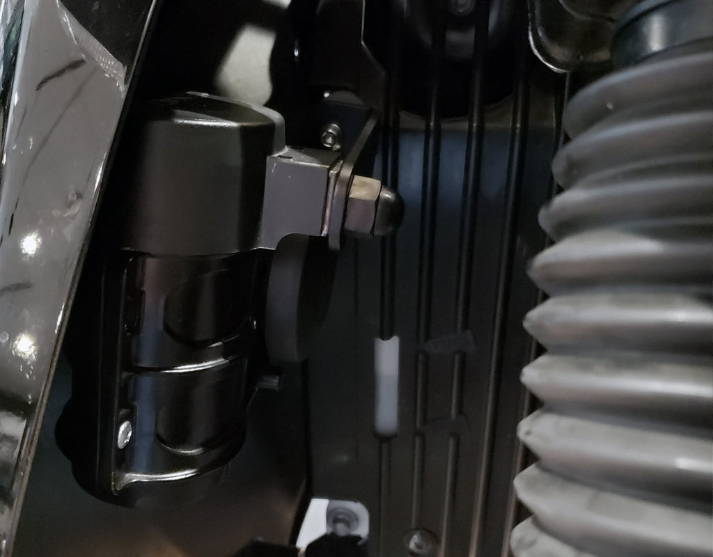 TWT.HMT.08.004.100 DENALI SoundBomb Compact Horn Mounting Bracket, Kawasaki KLR650E, '08- rev00