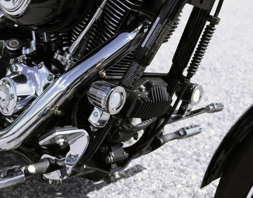 LAH.00.10400.B DENALI Engine Guard/Frame Auxiliary Light Mount For 32mm-38mm 1.25in-1.5in Diameter Tubes | Black rev03