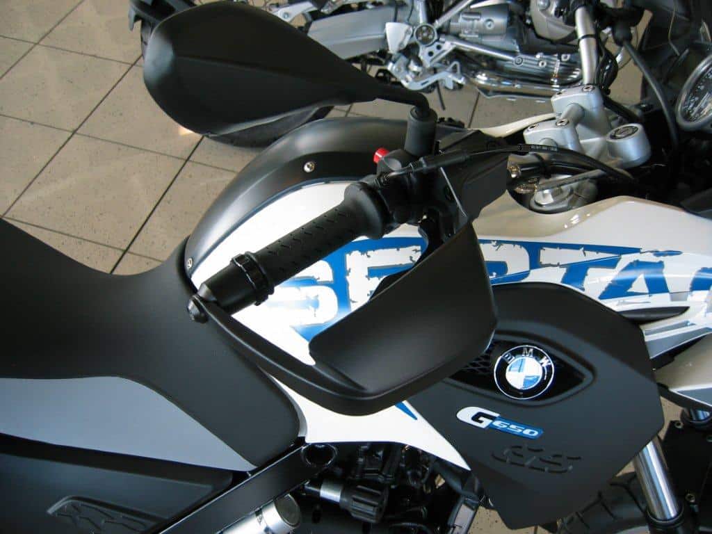KAO.CCF120 Kaoko Throttle Lock Cruise Control BMW G650GS, '11- Sertao, 12- with or without OEM hand guards; with Barkbusters BHG45-NP handguards