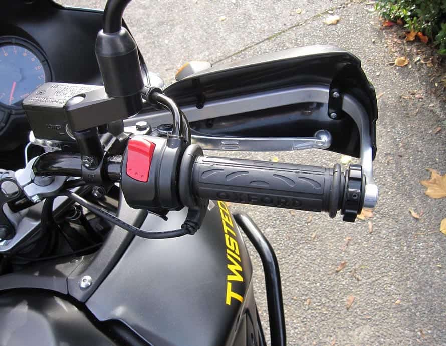 KAO.UNIKIT17.4 Kaoko Throttle Lock Cruise Control Kawasaki KLR650A, '86-'07 & Suzuki DL650 & DL1000 V-Strom for use with Barkbusters VPS Handguards