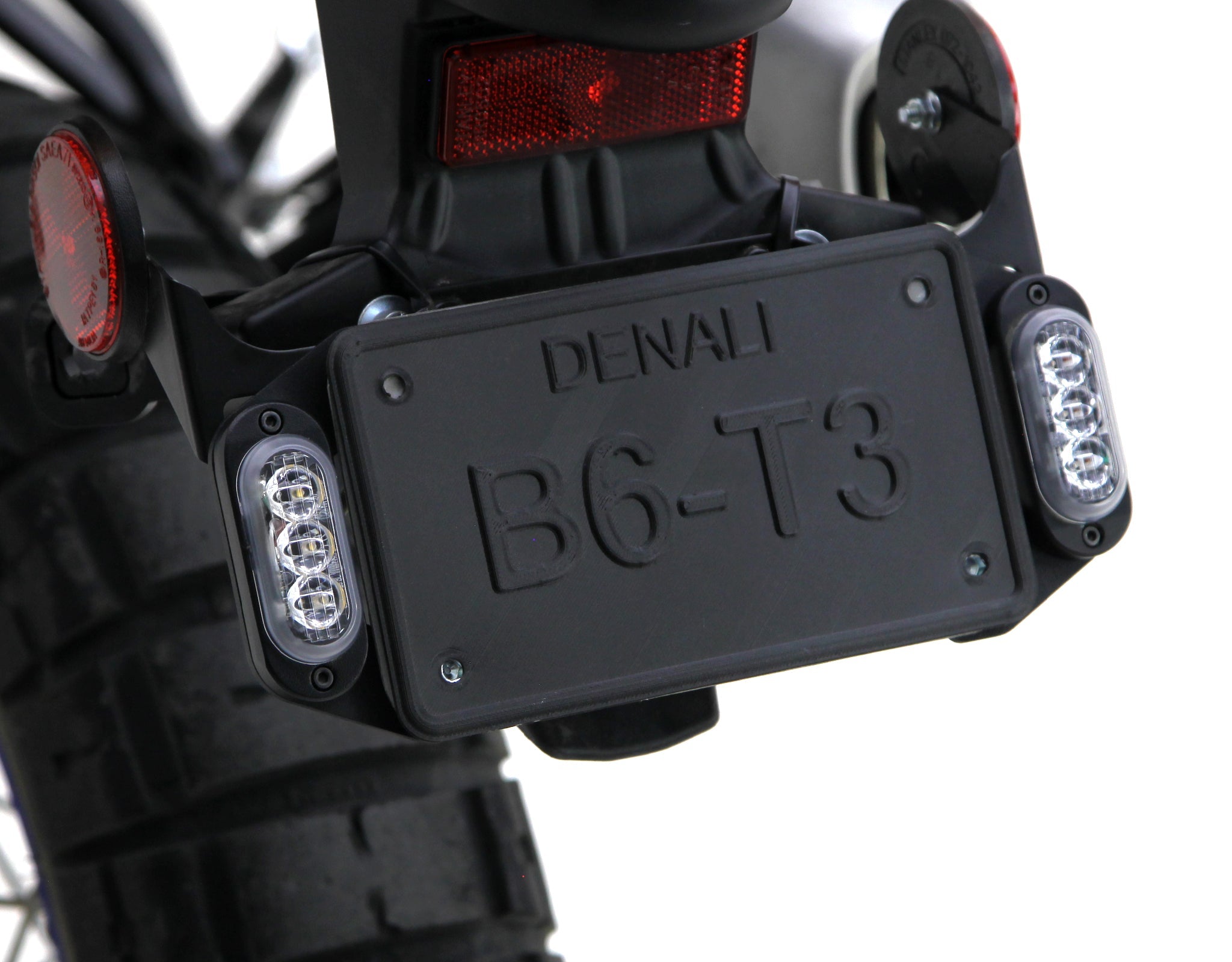 LAH.T3.10200 DENALI T3 Light Mount - License Plate
