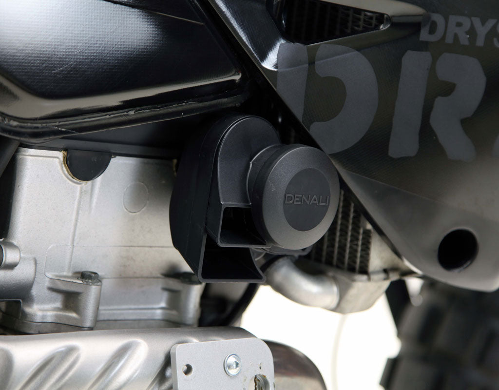 TT-SB.10100.B DENALI SoundBomb Split Dual-Tone Air Horn