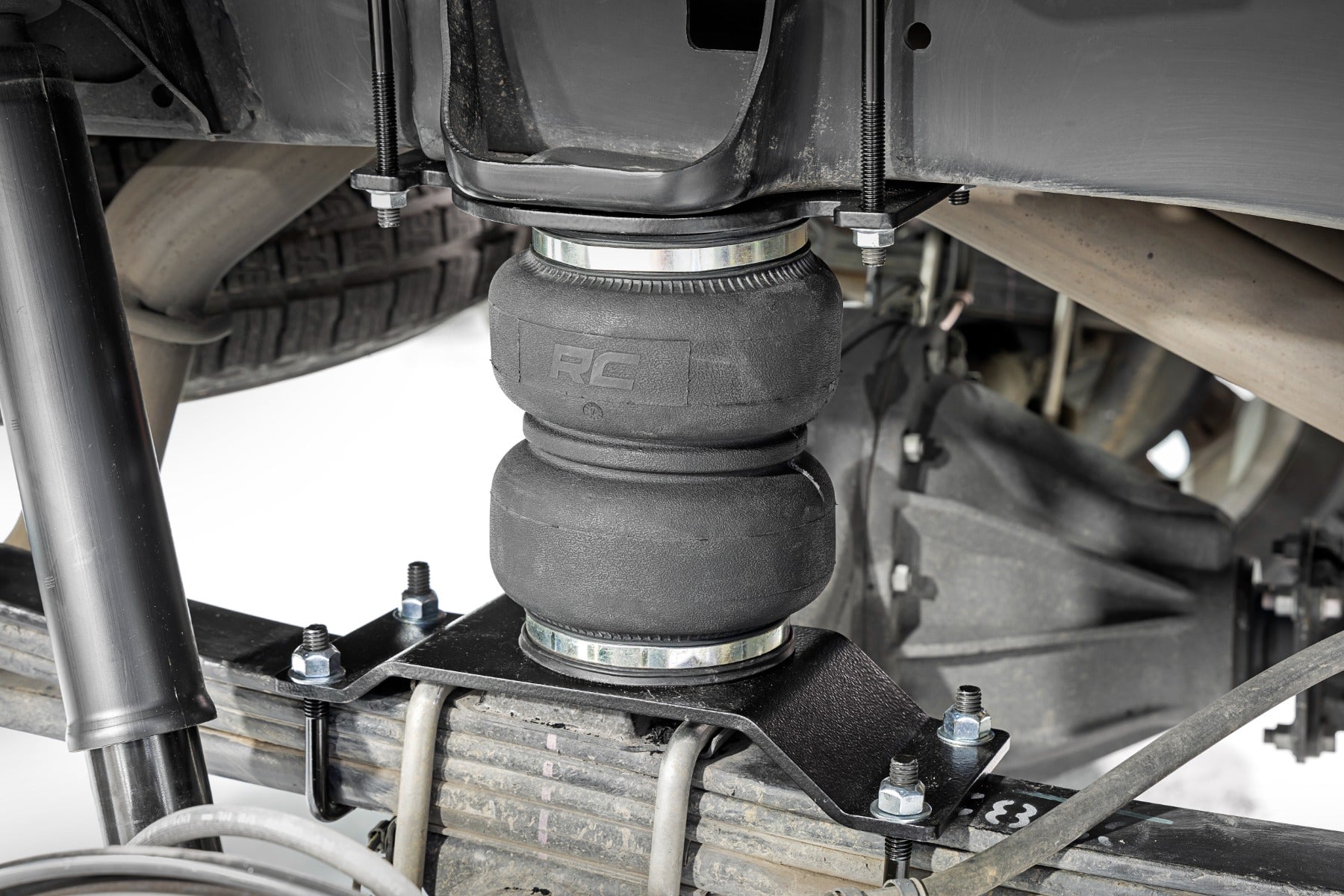 Rough Country | Suspension Air Spring | Air Spring Kit 0-6 Inch Lifts Toyota Tundra 2WD/4WD (07-21) Rough Country | 10024