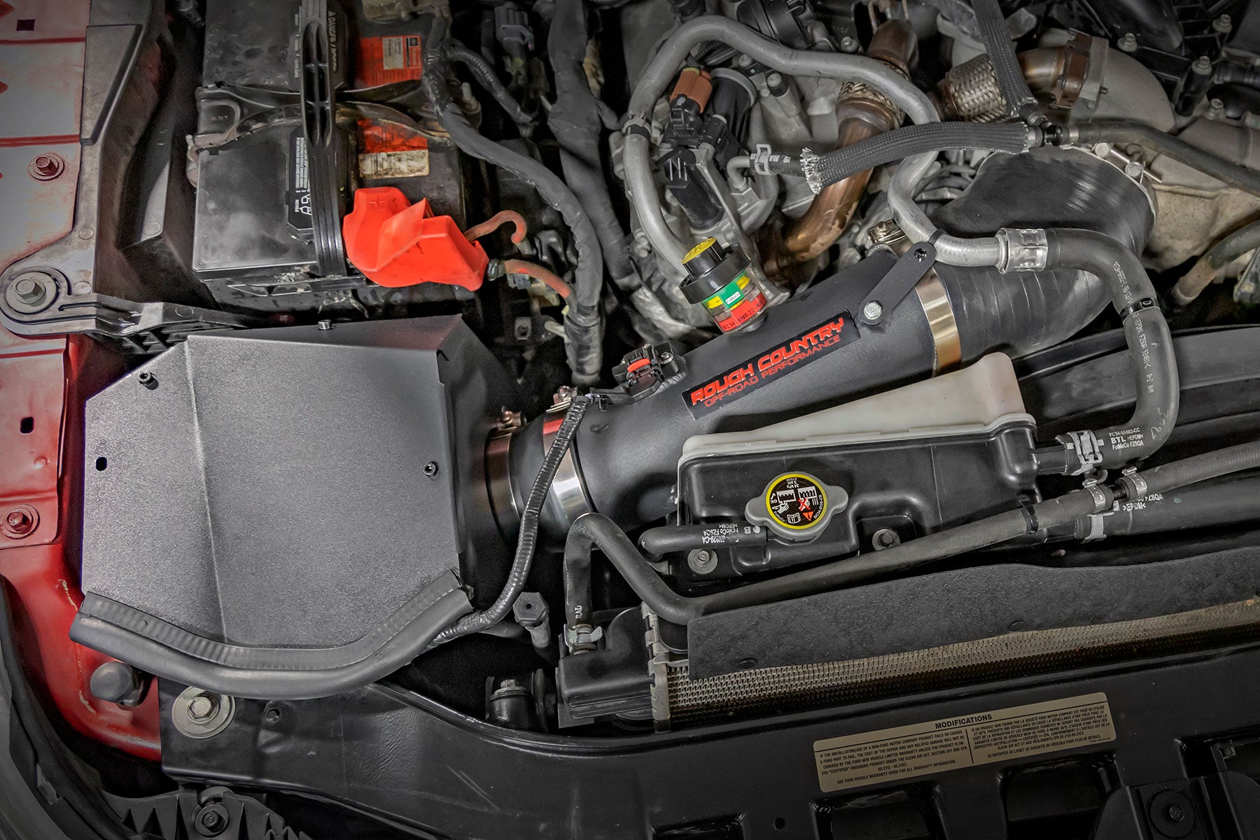 Rough Country | Cold Air Intake | Cold Air Intake With Prefilter 6.7L 11-16 Ford Super Duty 4WD Rough Country | 10476PF