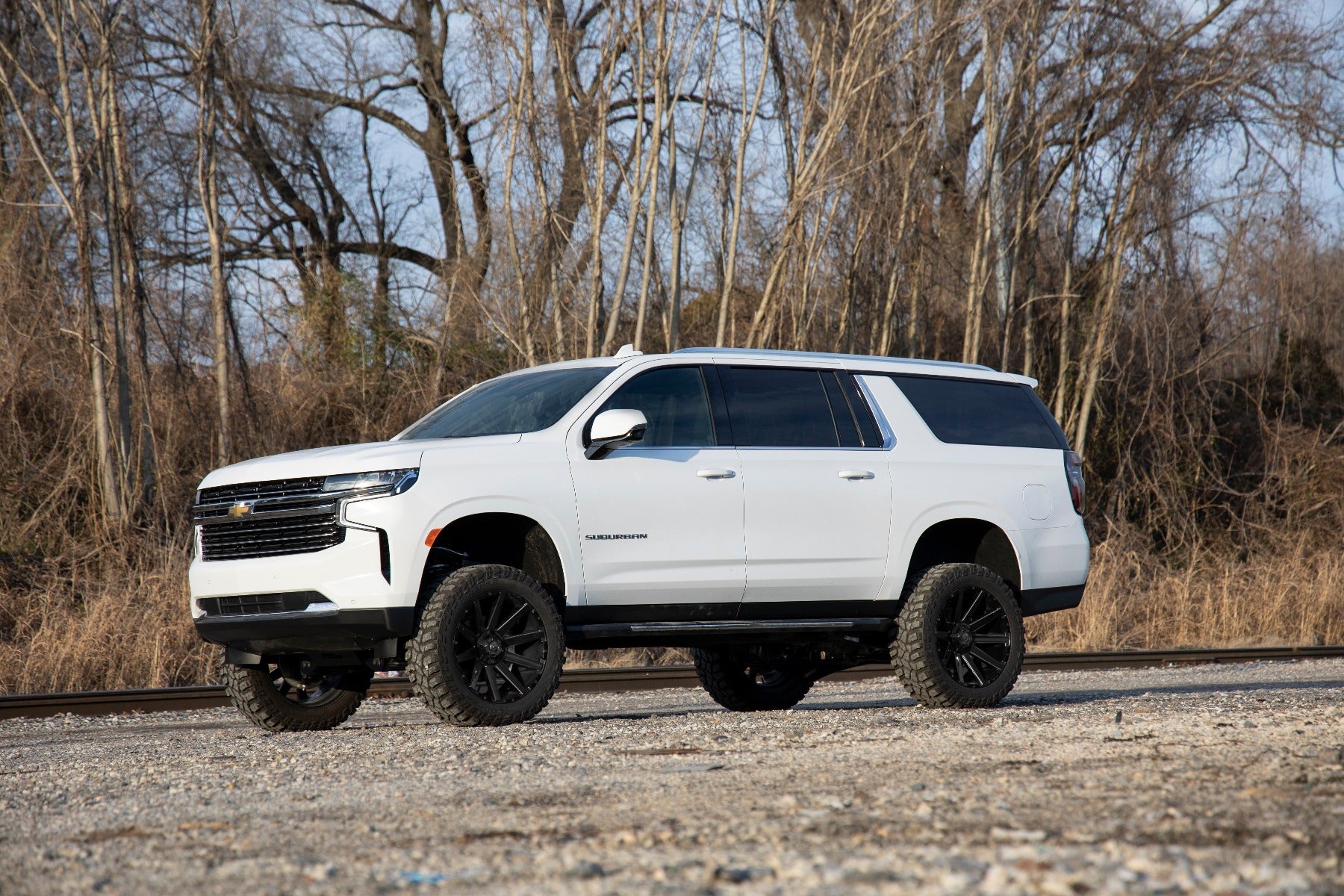 Rough Country | Lift Kits | 6 Inch GM Suspension Lift Kit 20-Up Suburban / Yukon XL Rough Country | 10900