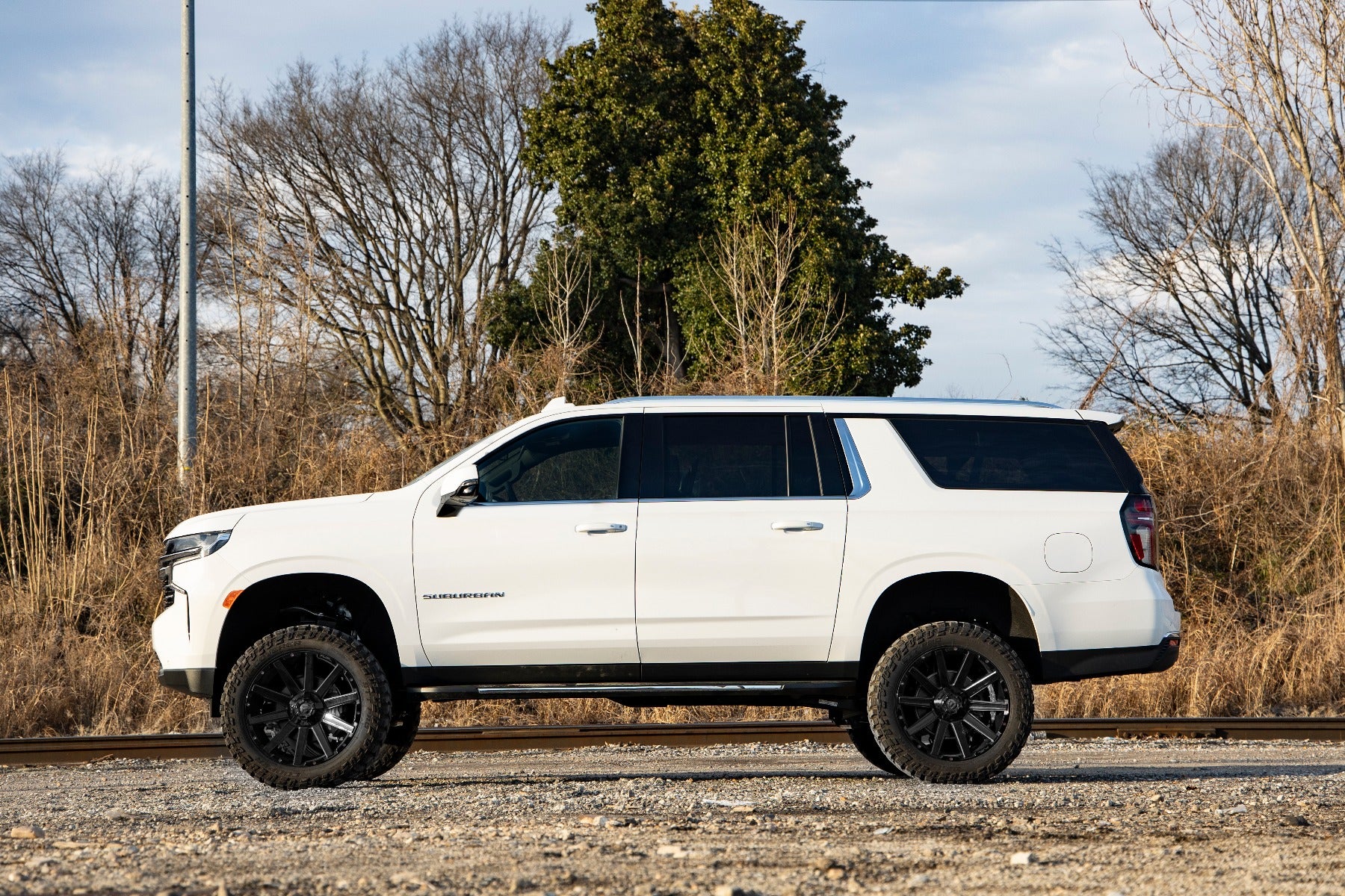 Rough Country | Lift Kits | 6 Inch GM Suspension Lift Kit 20-Up Suburban / Yukon XL Rough Country | 10900