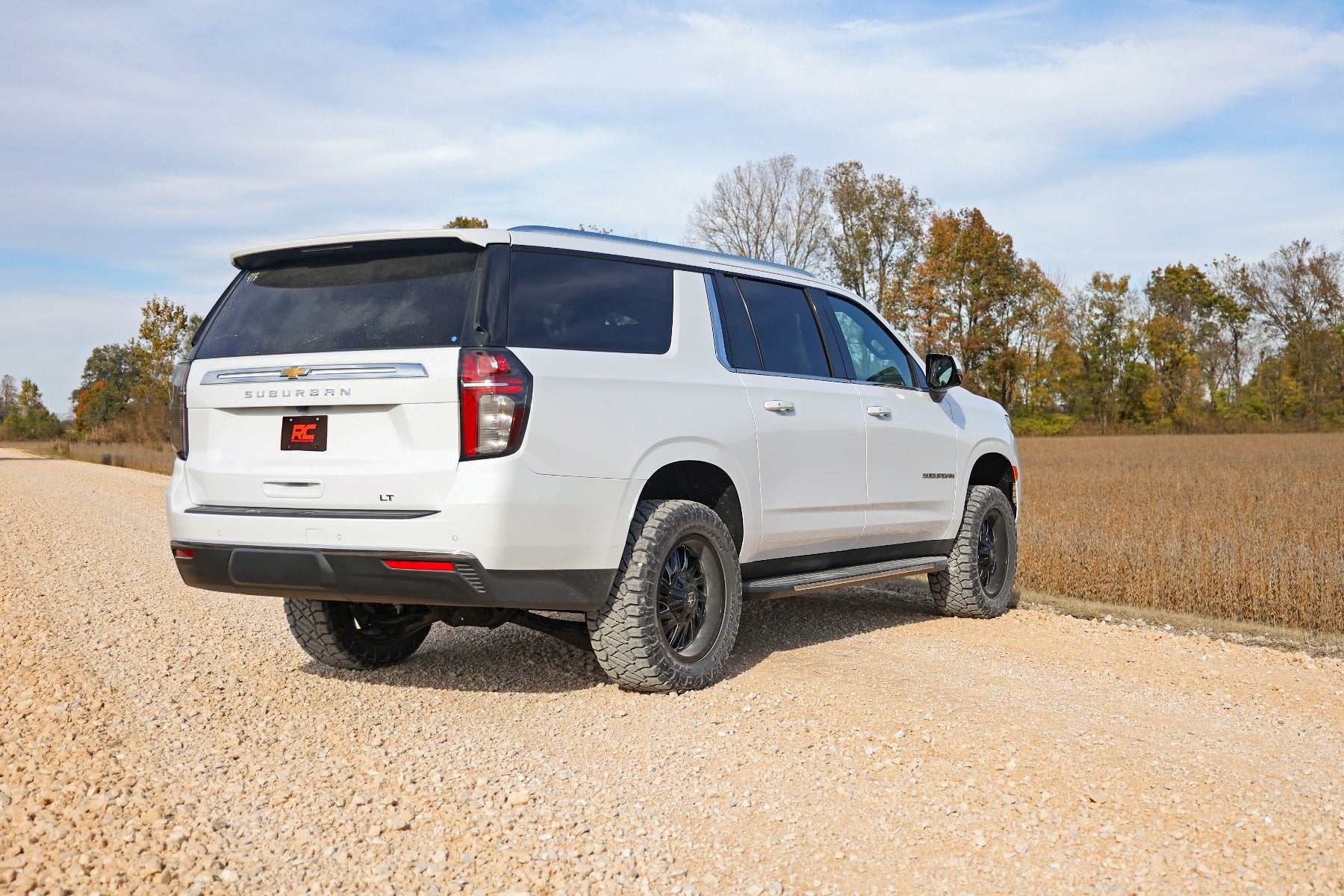 Rough Country | Lift Kits | 2 Inch Lift Kit 2021 Chevy Suburban 1500/Tahoe 4WD Rough Country | 11200