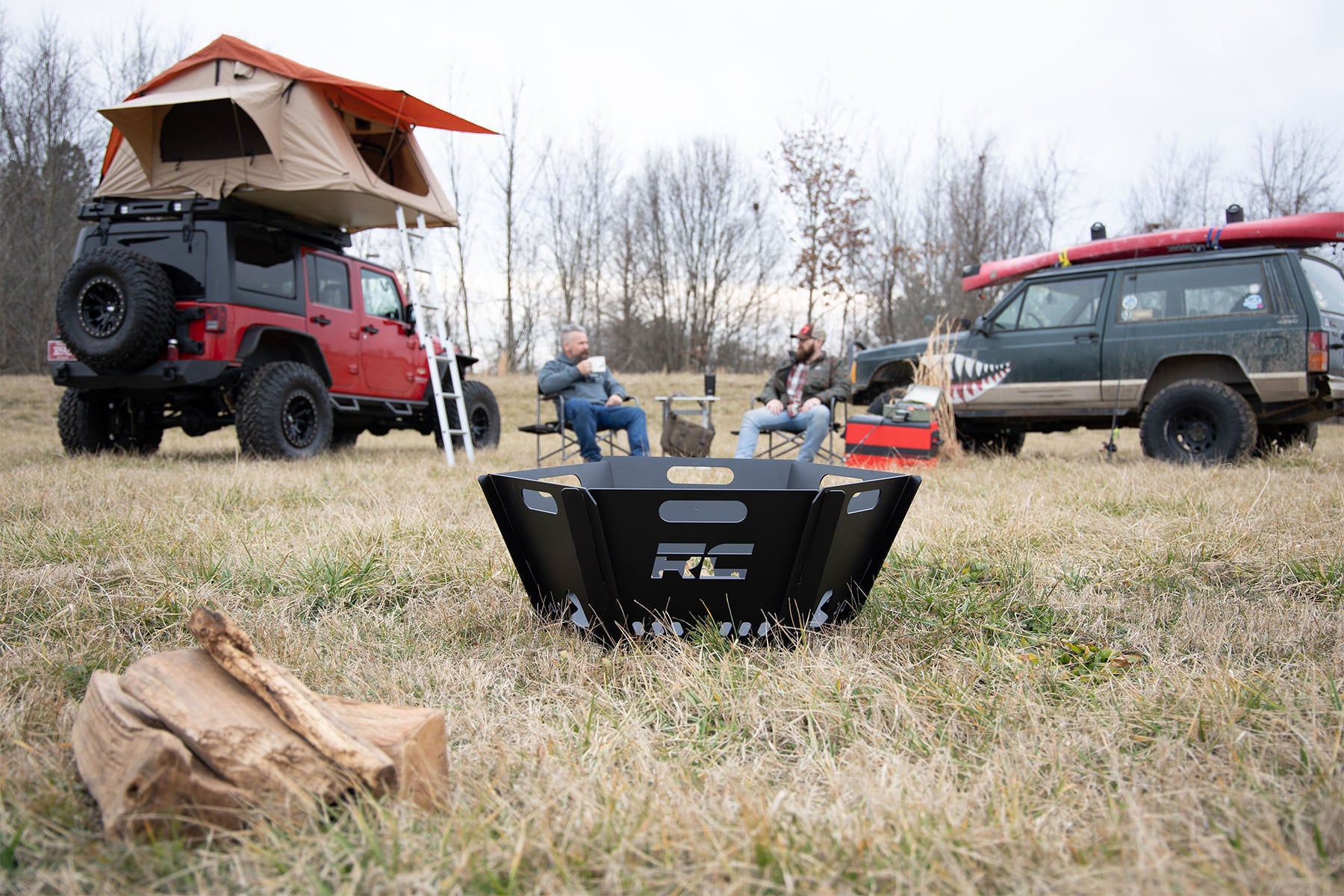 Rough Country | Fire Pit | Overland Collapsible Fire Pit w/Carry Bag Rough Country | 117513a