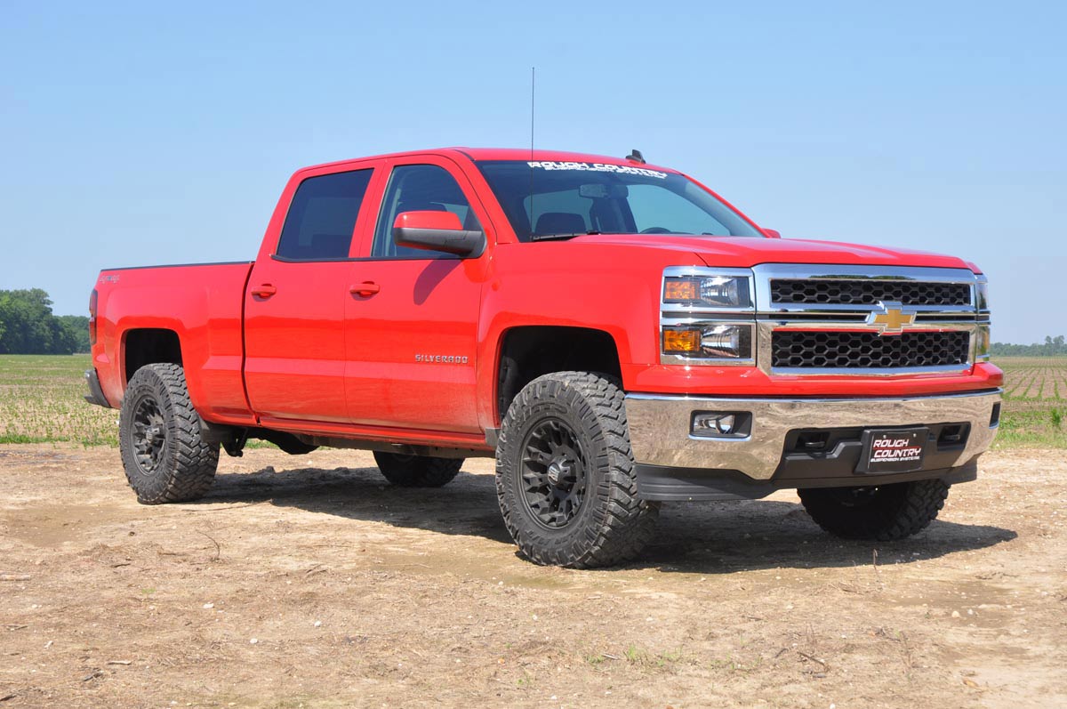Rough Country | Lift Kits | 2.5 Inch GM Leveling Lift Kit w/Vertex Struts (07-18 1500 PU) Rough Country | 1320V
