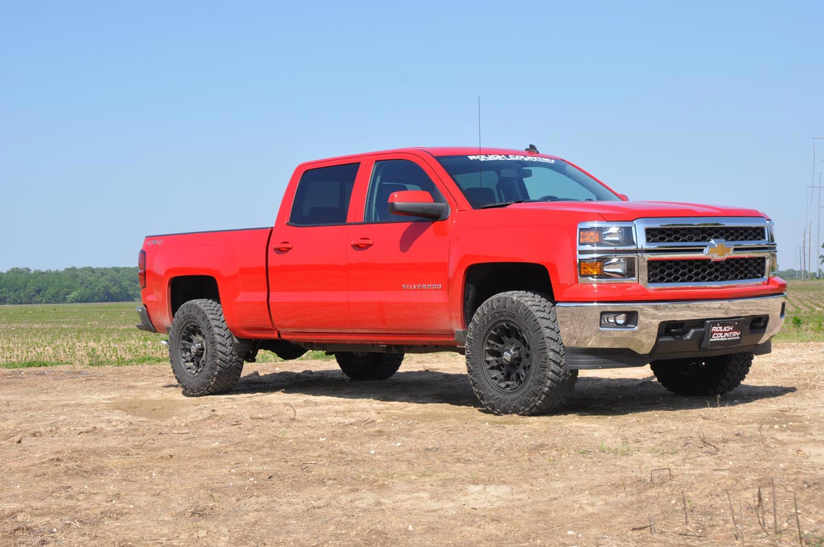 Rough Country | Lift Kits | 2.5 Inch GM Leveling Lift Kit w/Vertex Struts (07-18 1500 PU) Rough Country | 1320V