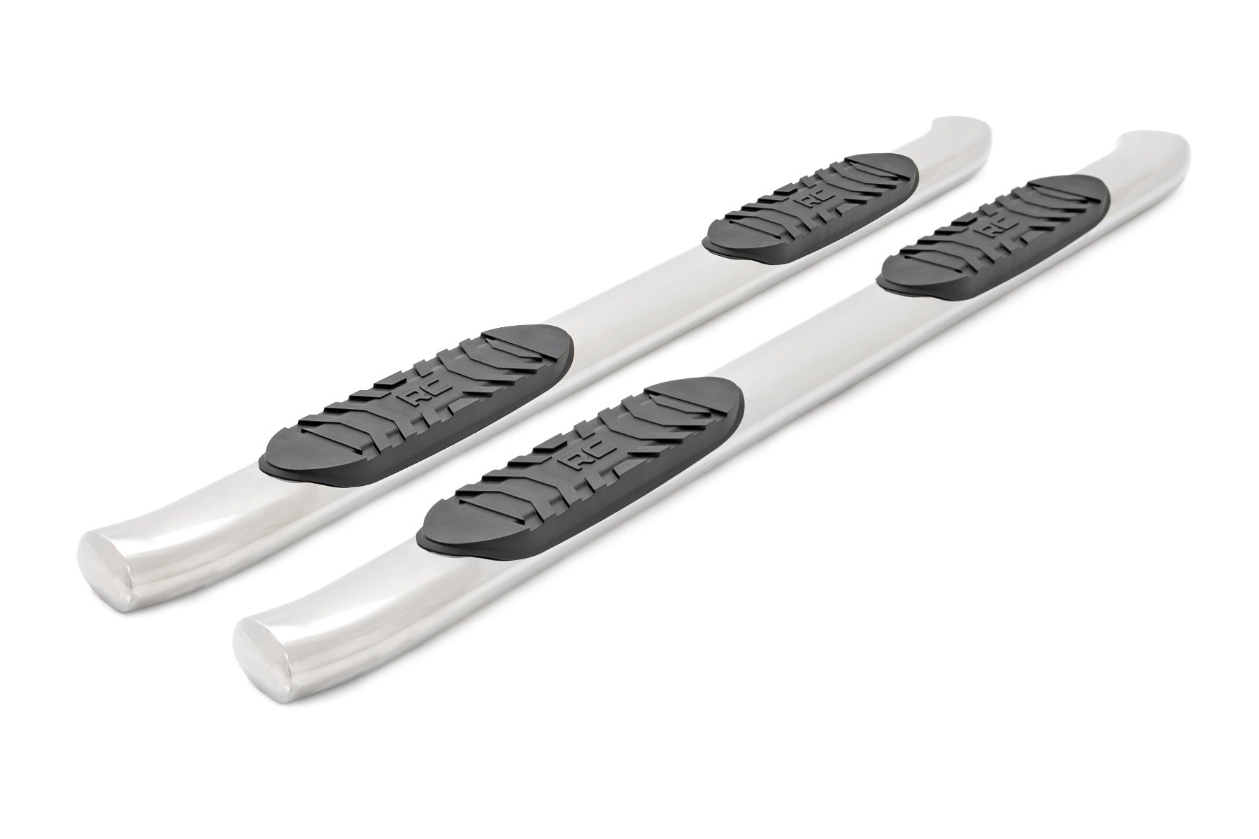 Rough Country | Nerf Bars | GM Stainless Steel Oval Nerf Step Bars 07-18 GM 1500 / 07-19 2500HD/3500 HD / 19 Classic Crew Cab Rough Country | 21001S