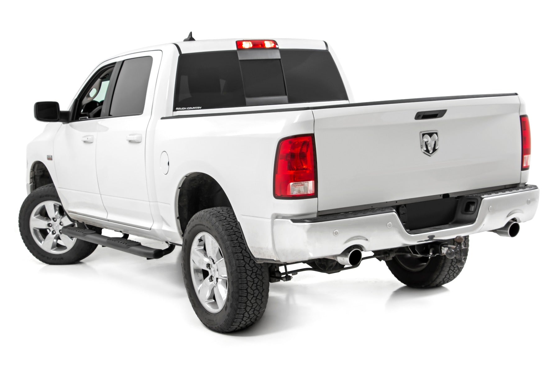 Rough Country | Nerf Bars | Dodge Oval Nerf Step Bars (09-18 Ram 1500 19-Up Classic Crew Cab Rough Country | 21003