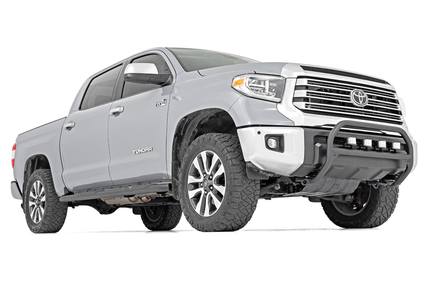 Rough Country | Nerf Bars | Oval Nerf Step 4.5 Inch Crew Cab Black 07-21 Toyota Tundra 2WD/4WD Rough Country | 21009